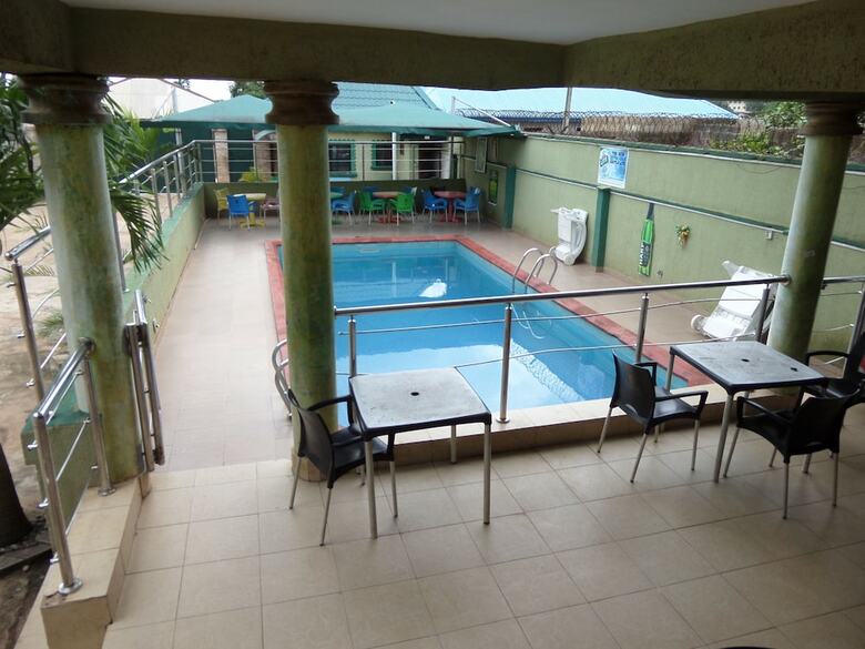 Prowess Hotel And Suites