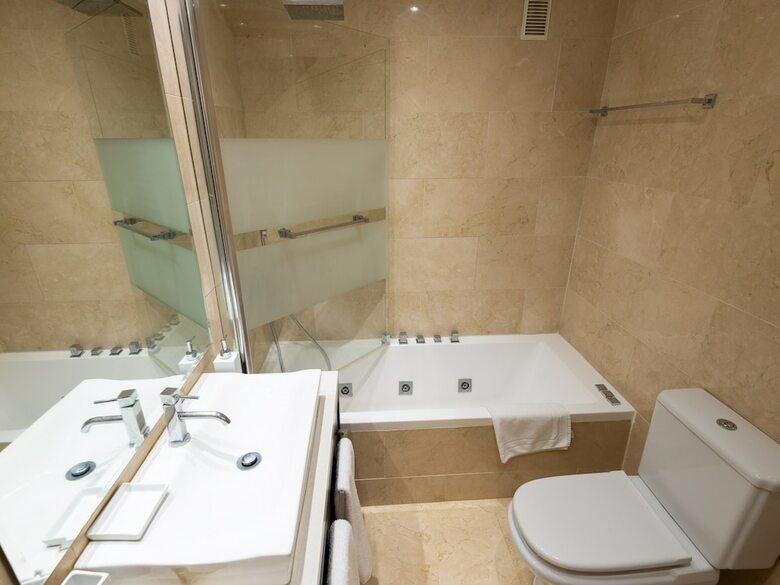 Brand New Apartment At Terrazas De Ban�s