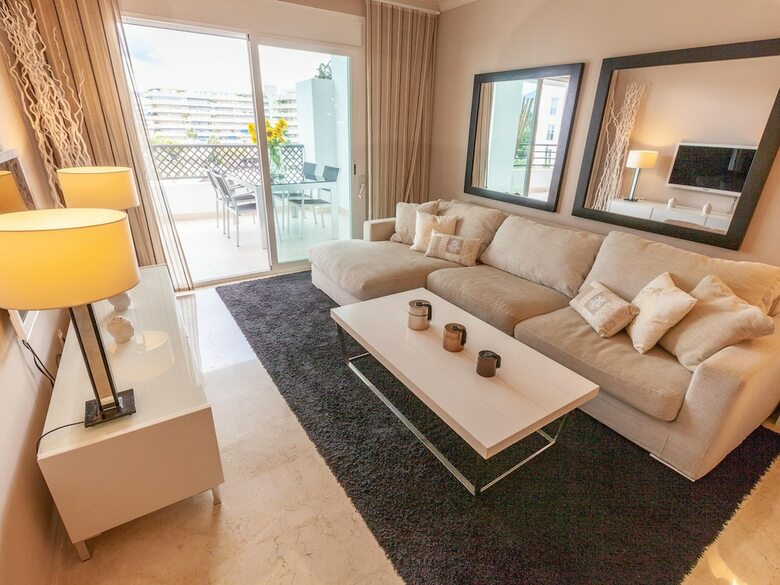 Brand New Apartment At Terrazas De Ban�s