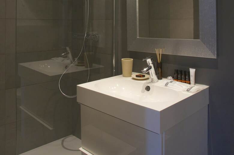 Apartamentos Barcelonaforrent The Gaudi Suites