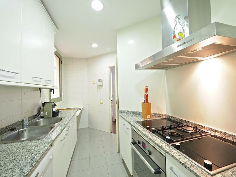 Apartamentos Barcelonaforrent The Gaudi Suites