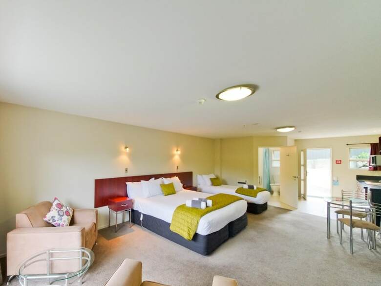 Avenue Motor Lodge