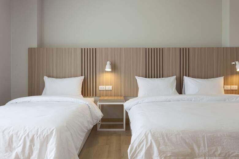 Easy Hotel 2