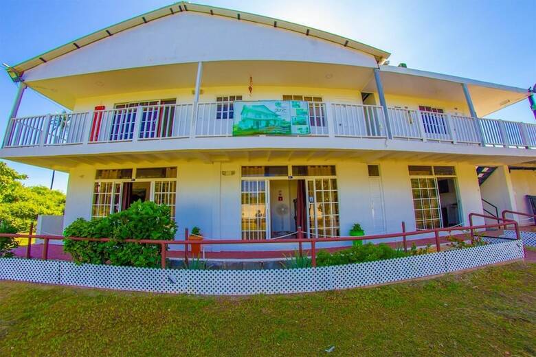 Hotel Apartamentos Hermanos Morales