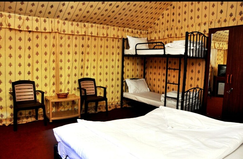Hotel Umbrella Inn
