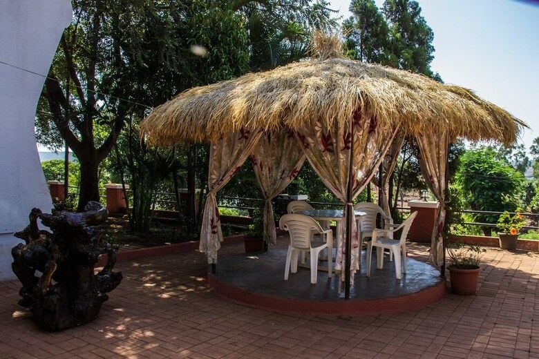 Hotel Umbrella Inn