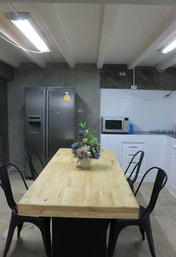 Hostal Bed Bike Nimman