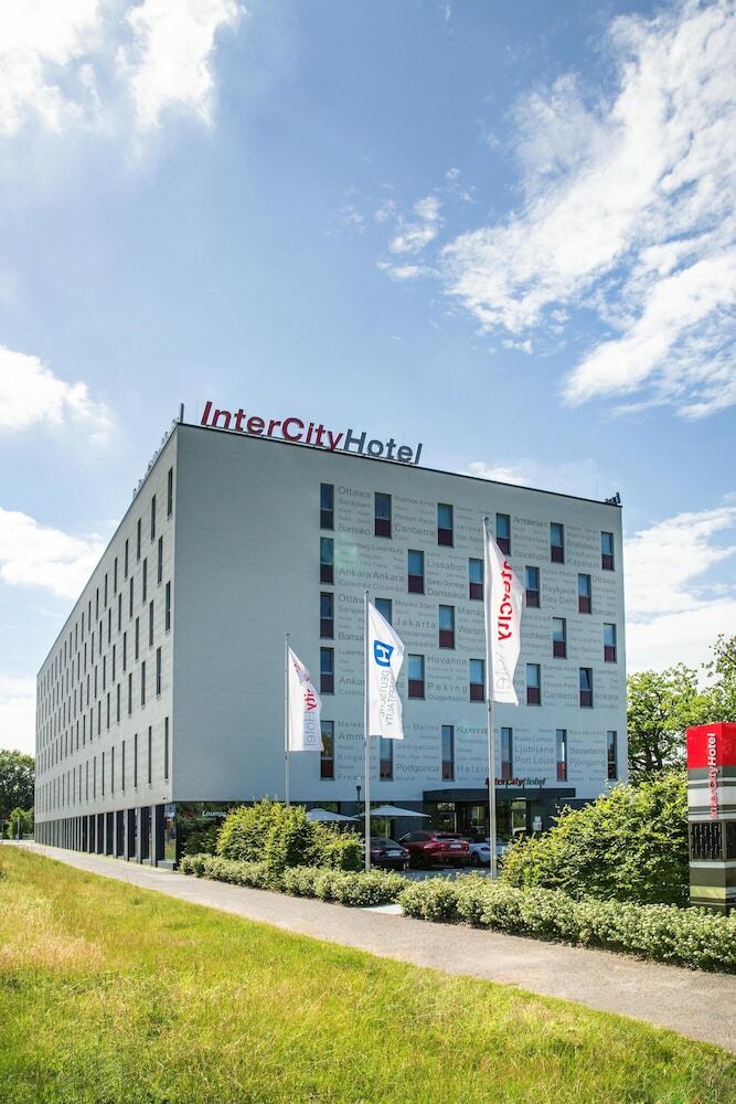 Intercityhotel Berlin Brandenburg Airport