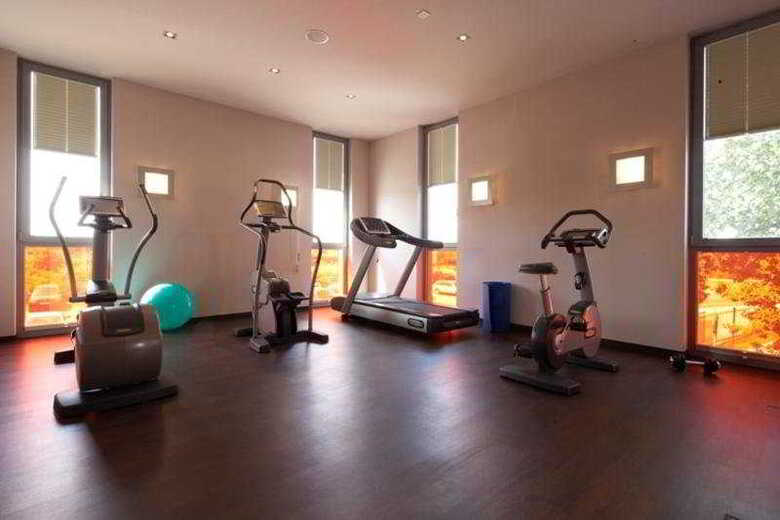 Intercityhotel Berlin Brandenburg Airport