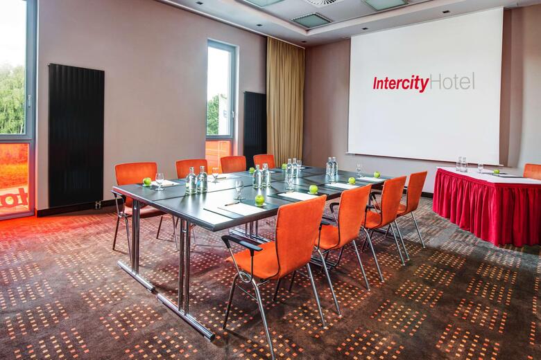 Intercityhotel Berlin Brandenburg Airport