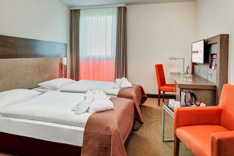 Intercityhotel Berlin Brandenburg Airport