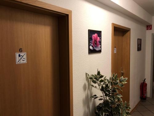 Hostal Ihre Zimmervermietung Am R�merlager