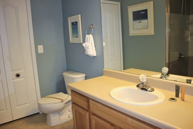 Runaway Beach Club 21202 - Two Bedroom Condo