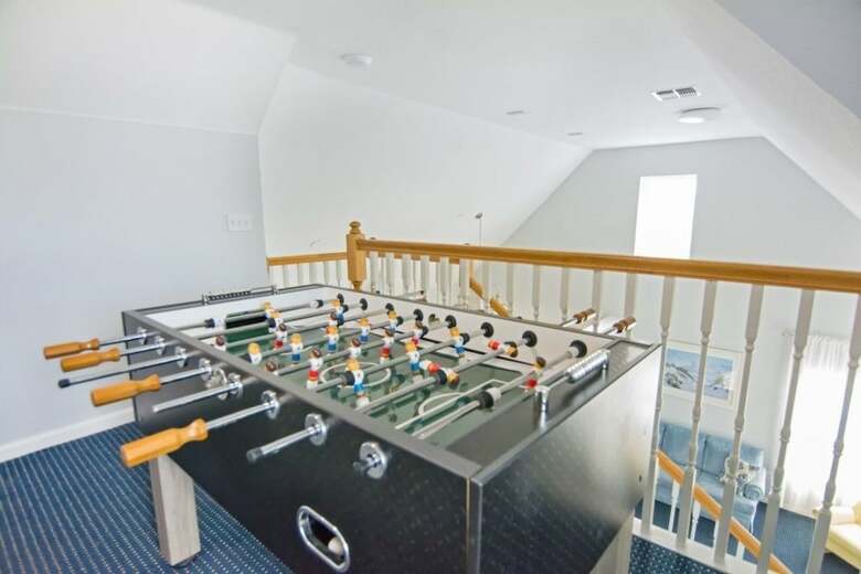 Runaway Beach Club 2202 - Three Bedroom Condo