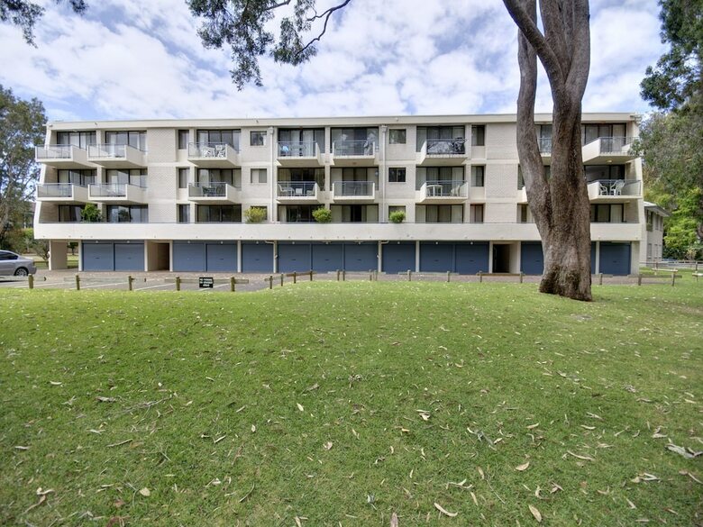Apartamentos Mistral Court, Unit 7/17 Mistral Close