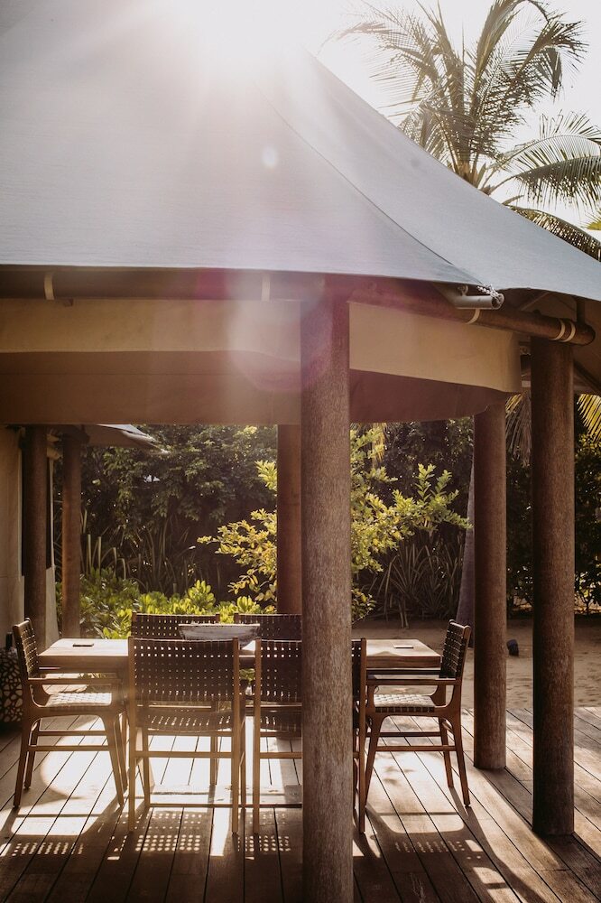 Hotel Karpaha Sands