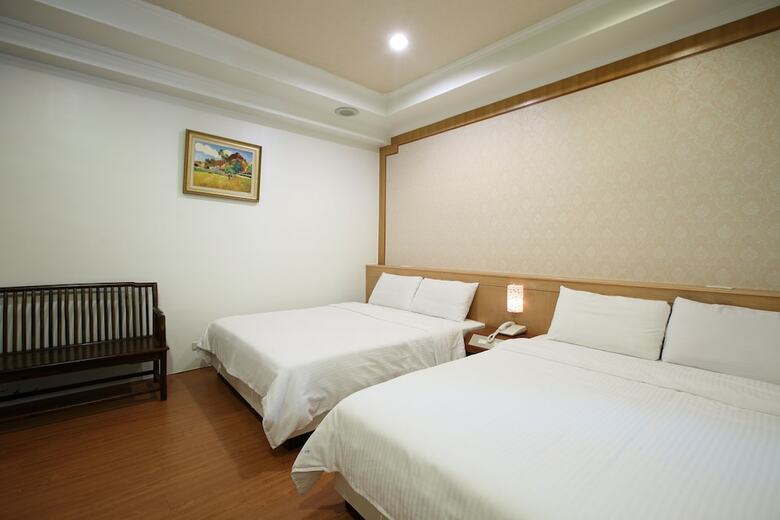 Long Shan Hotel