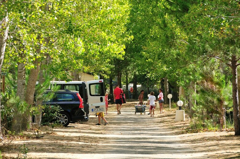 Camping La Yole