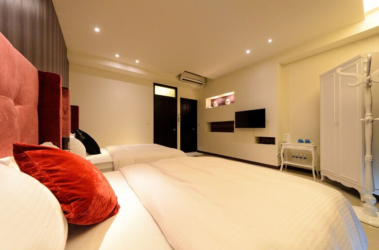 Hotel Elsa House