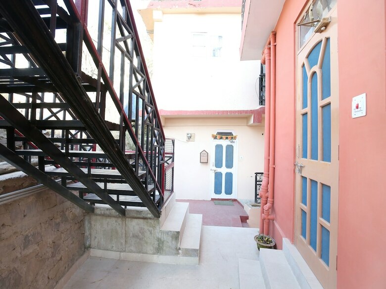 Apartamentos Oyo 12718 Home 1bhk Hill View