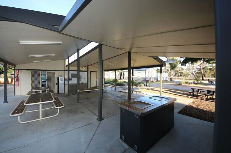 Cabana Big4 Bendigo Marong Holiday Park