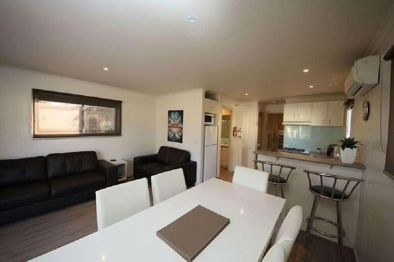 Cabana Big4 Bendigo Marong Holiday Park