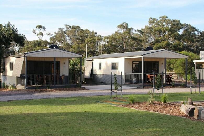 Cabana Big4 Bendigo Marong Holiday Park
