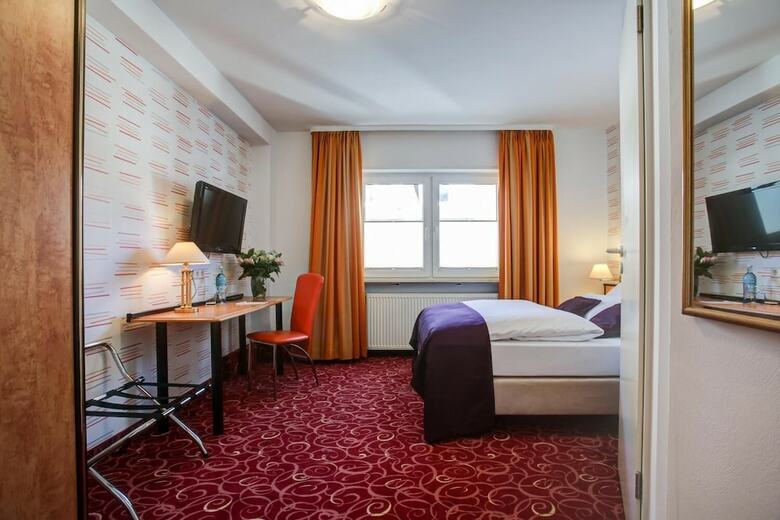 Rhein Neckar Hotel Mannheim
