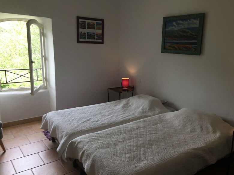 Hotel Chambres D'h�tes Et Mas - Les Bouisserettes