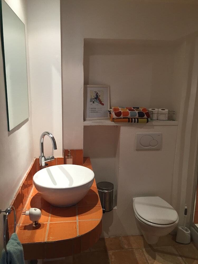 Hotel Chambres D'h�tes Et Mas - Les Bouisserettes
