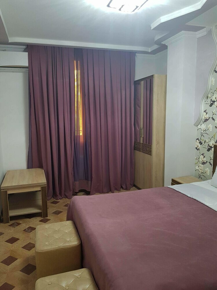Hotel Georgian Palace