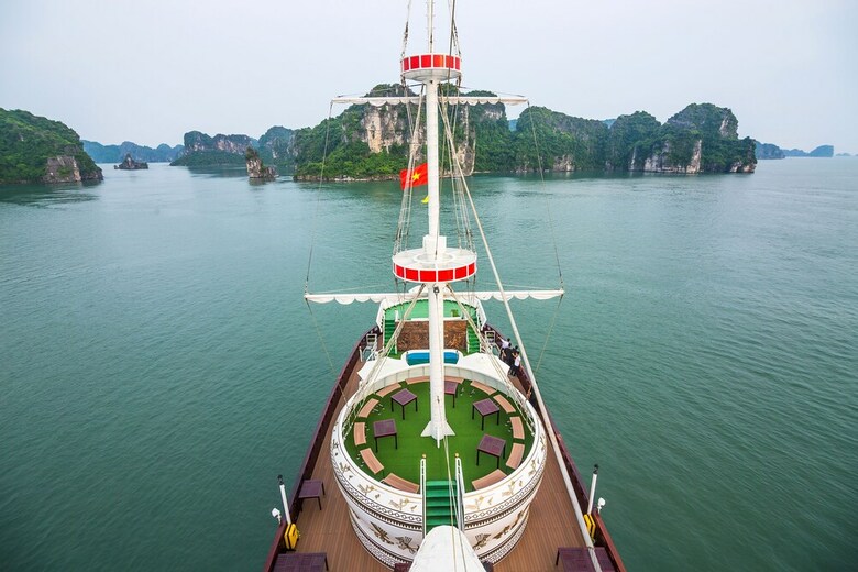 Dragon Legend Cruise