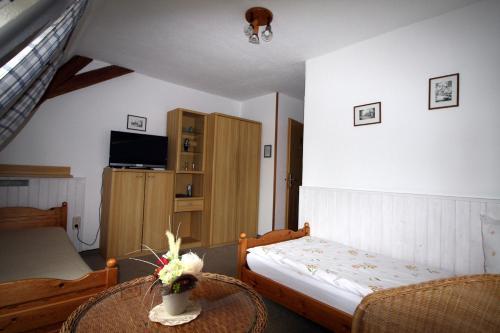 Hostal Pension Am Kirschberg
