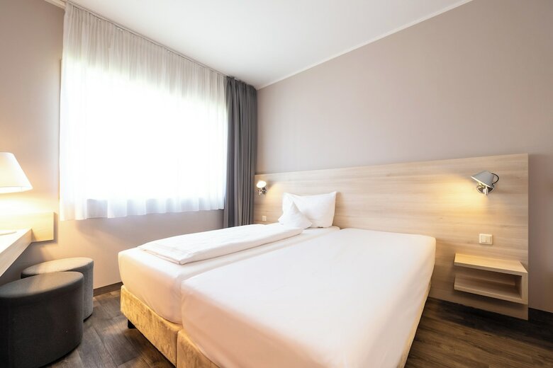 Serways Hotel Feucht Ost