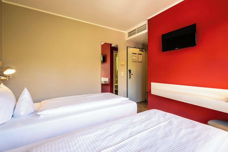 Serways Hotel Feucht Ost