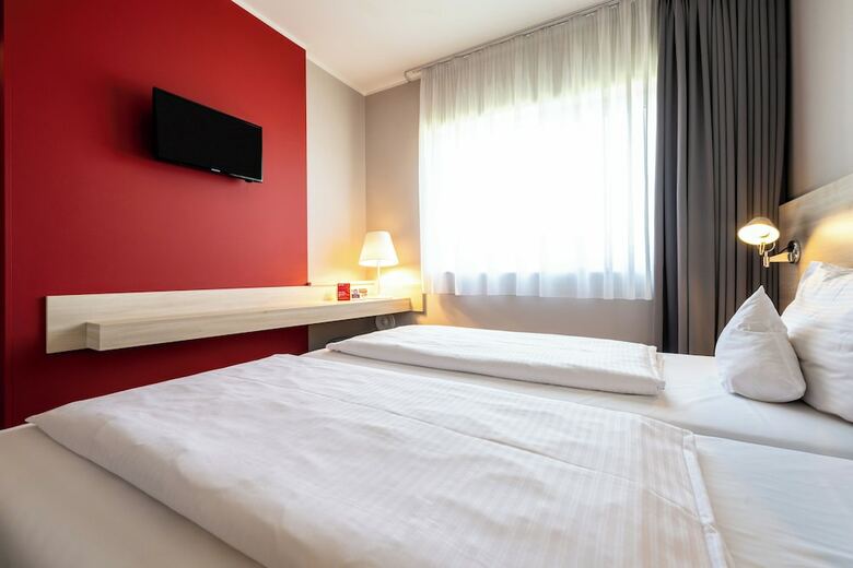 Serways Hotel Feucht Ost