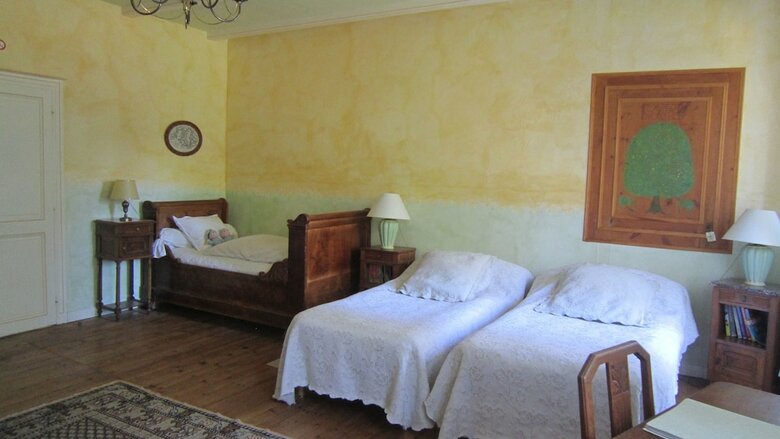 Hotel Chambres D'h�tes Le Clos De La Garenne