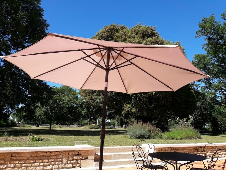 Hotel Chambres D'h�tes Le Clos De La Garenne