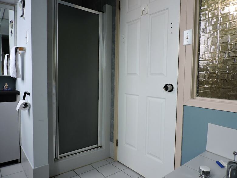 Apartment On Lambert Street