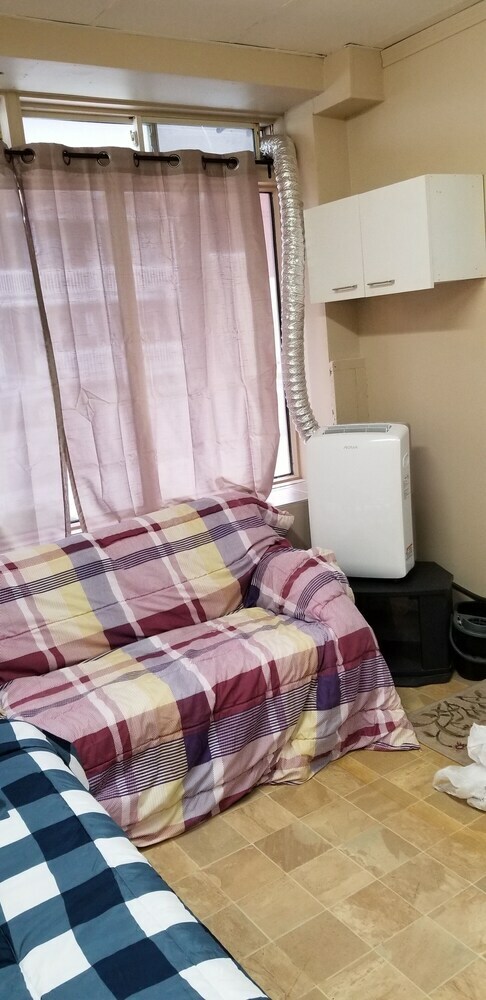 Apartment On Lambert Street
