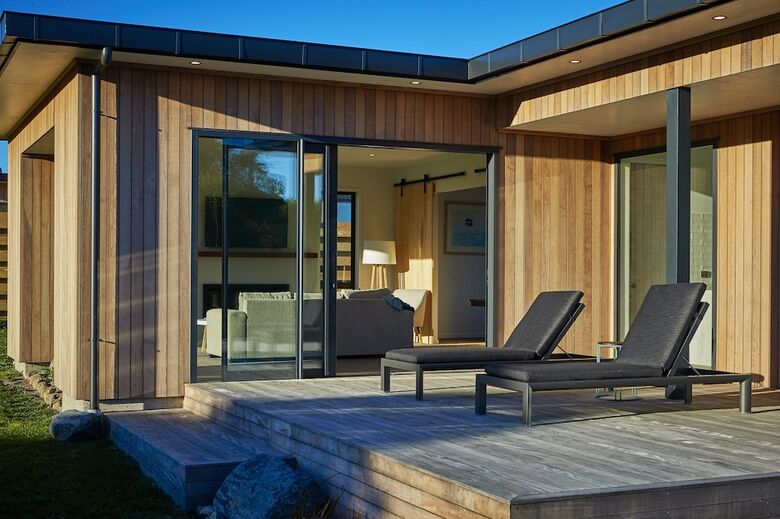 Cabana Glenburn Coastal Retreat - Adults Only