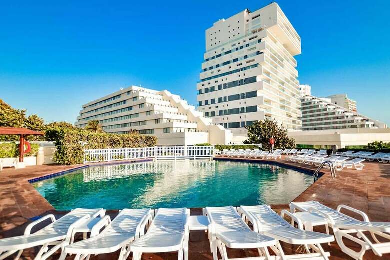 Ocean Front Condo In Hotel Zone