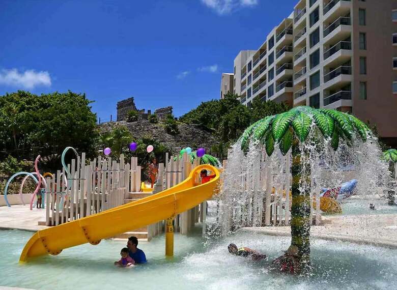 Ocean Front Condo In Hotel Zone