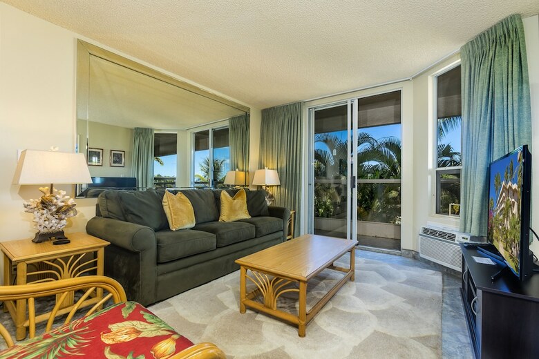 Maui Banyan - Maui Condo & Home