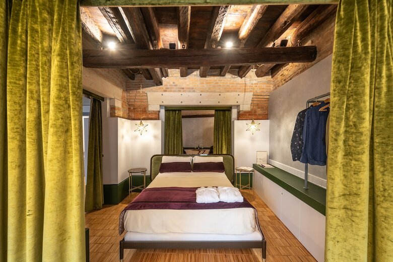 Locanda Leon Bianco On The Grand Canal