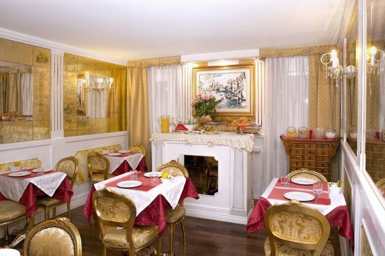 Hotel Noemi