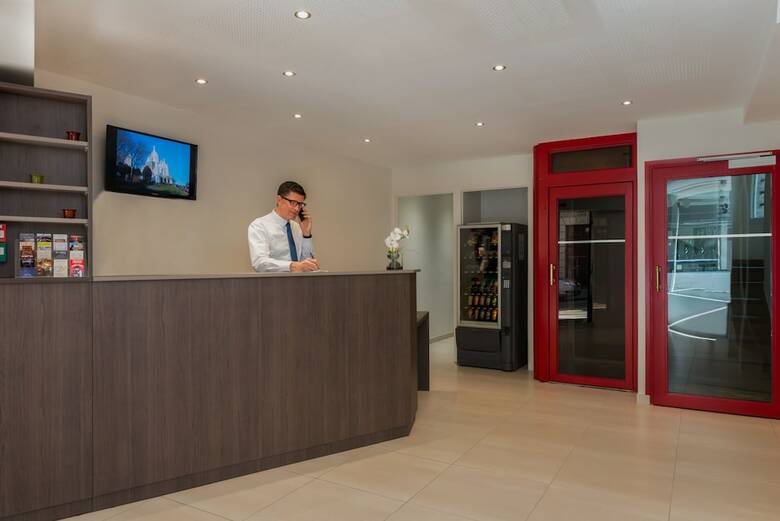 Hotel H�tel De Flore