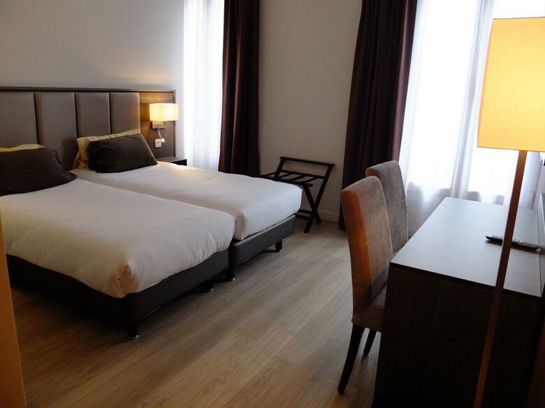 Hotel H�tel De Flore