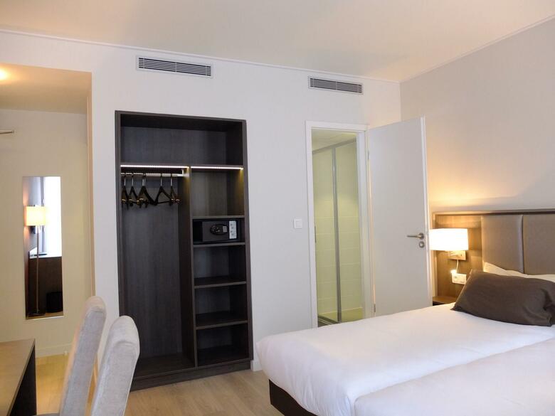 Hotel H�tel De Flore