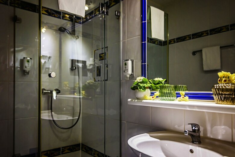Stoiser's Hotel Garni - Wellness In Der Stadt
